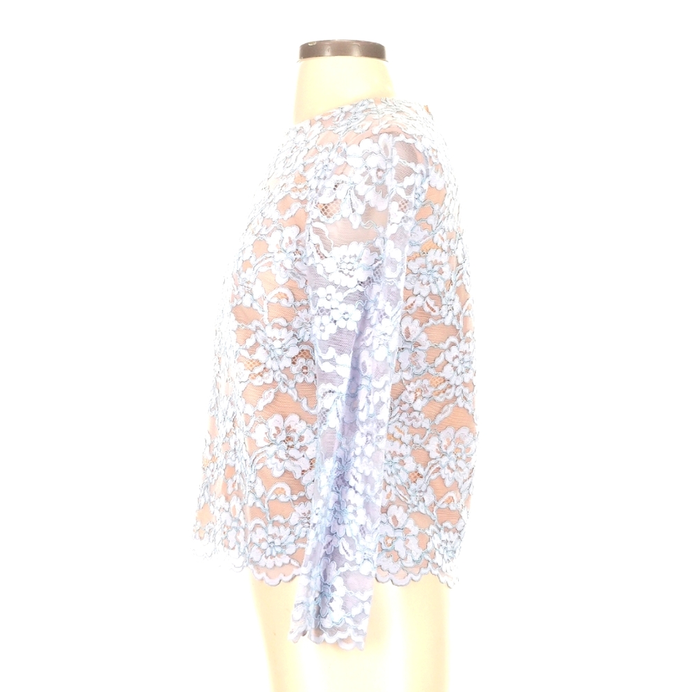 DVF Lace Top With 3/4 Sleeves